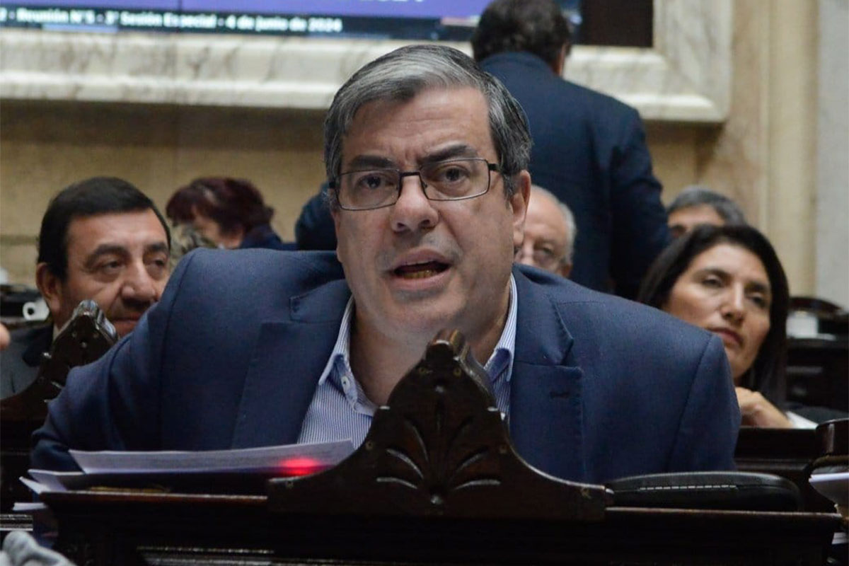Quiénes fueron los diputados que hicieron caer el quórum y a qué gobernadores responden
